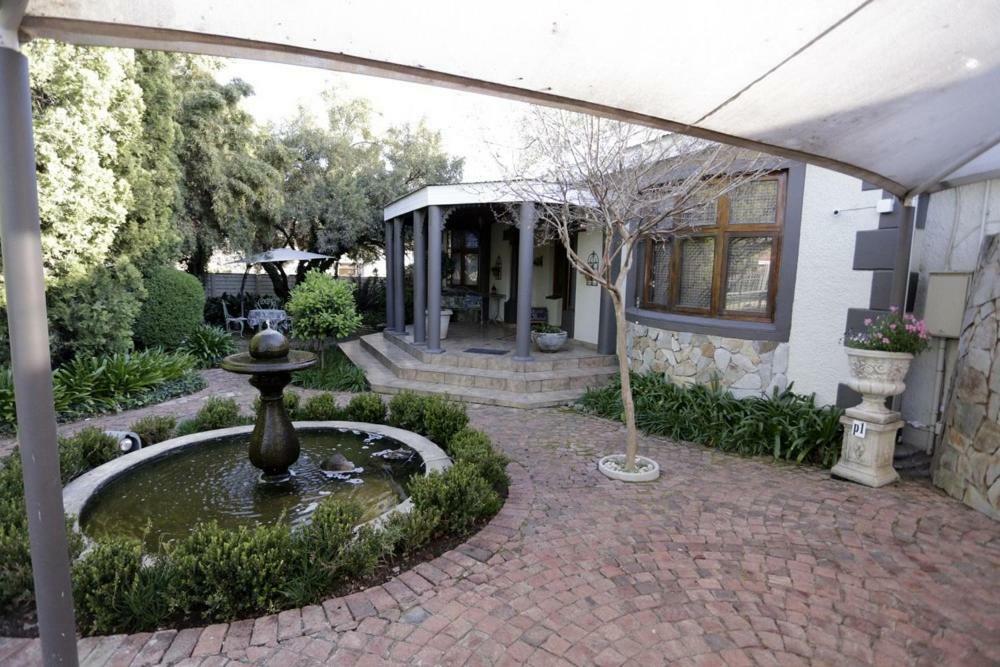 A La Maison Boutique Guesthouse Parys Exterior foto